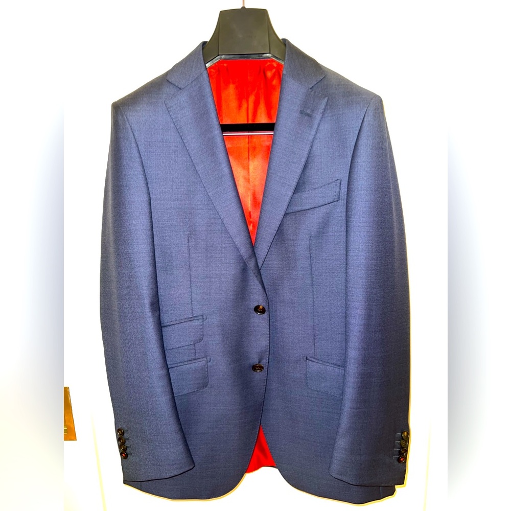 Beautiful, BRAND NEW SuitSupply suit jacket, navy blue, size 38R!!